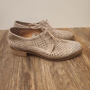 Anthropologie Gee Wawa Emily oxfords rose gold genuine leather Sz 37 US 7